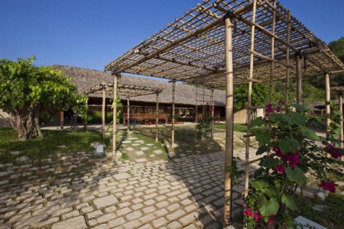 Khu nghỉ dưỡng suối khoáng 